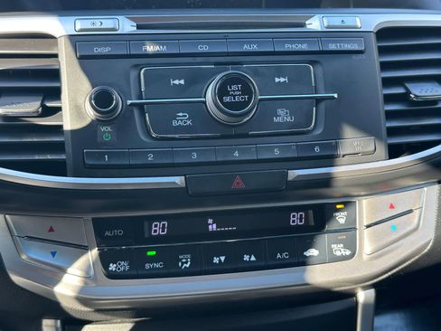 Used 2013 Honda Accord EX image 18