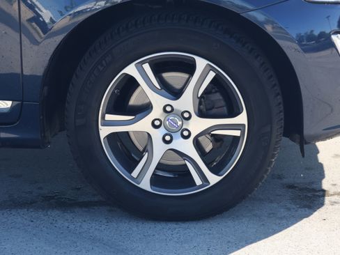 Used 2014 Volvo XC60 T6 image 12