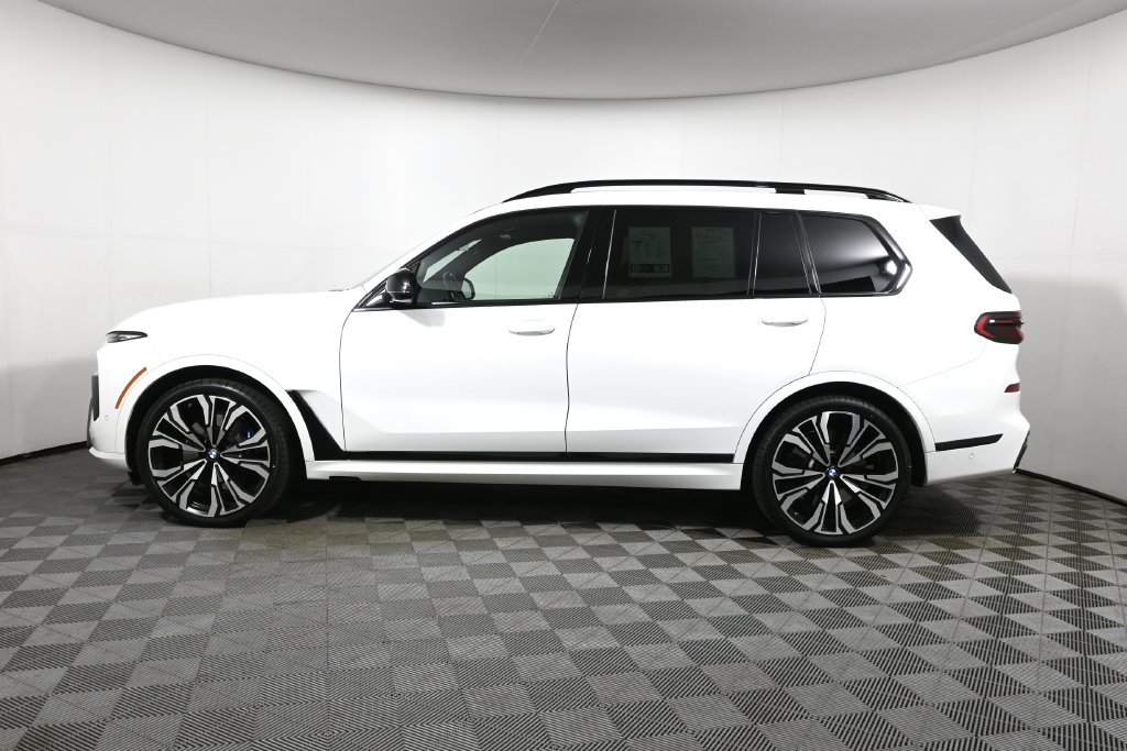 Certified 2024 BMW X7 M60i w/ Executive Package AWD/4WD image 2