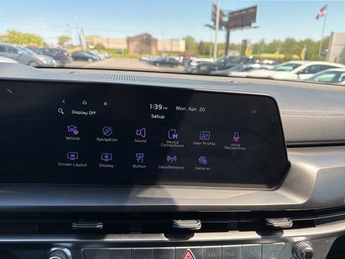 Used 2025 Kia Telluride S AWD/4WD image 22