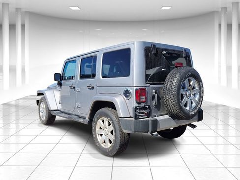 Used 2015 Jeep Wrangler Unlimited Sahara w/ Mopar Chrome Edition Group image 5