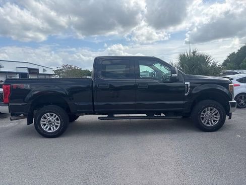 Used 2018 Ford F250 XLT w/ XLT Value Package image 4