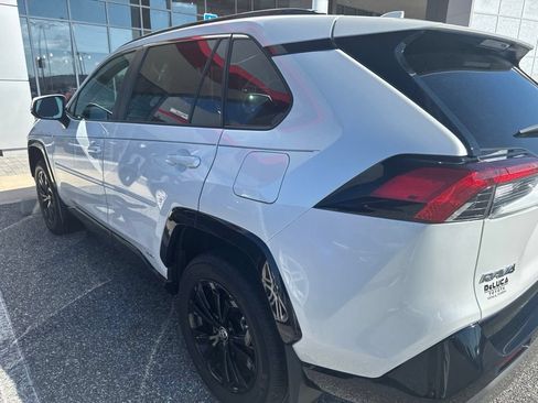 Used 2023 Toyota RAV4 SE w/ Convenience Package AWD/4WD image 7