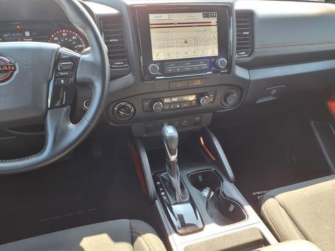 Used 2023 Nissan Frontier PRO-4X w/ Technology Package image 6