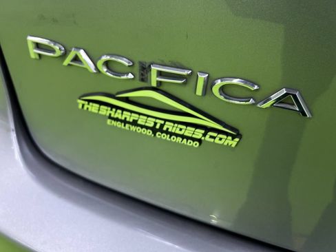 Used 2020 Chrysler Pacifica Limited FWD image 12