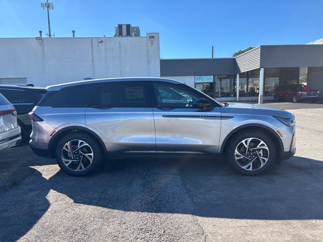 New 2026 Lincoln Nautilus Premier w/ Equipment Group 102A AWD/4WD image 12