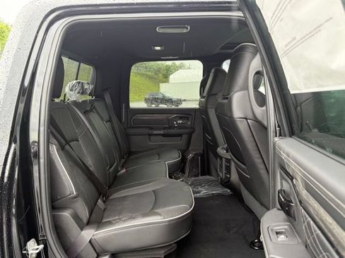 New 2026 RAM 2500 Limited AWD/4WD image 32