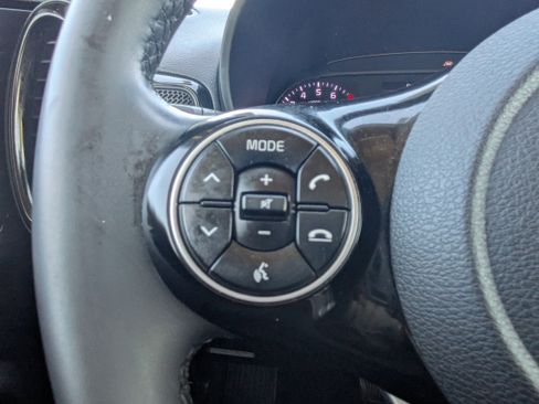 Used 2021 Kia Soul EX image 30