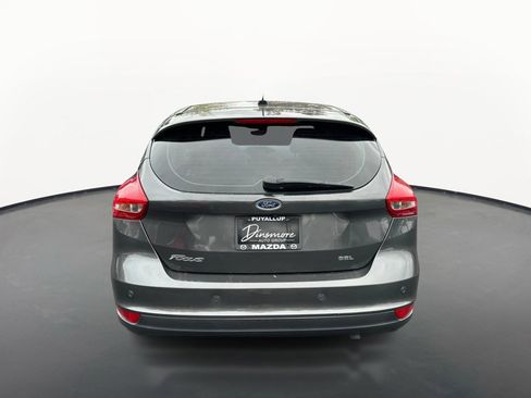 Used 2017 Ford Focus SEL FWD image 4