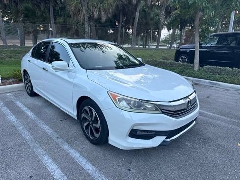 Used 2016 Honda Accord EX-L image 3