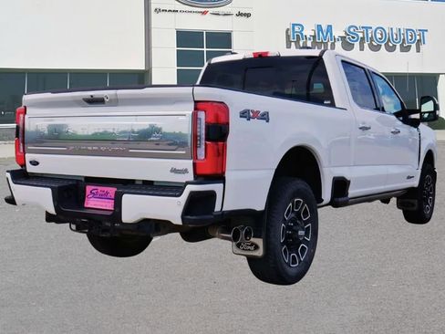 Used 2024 Ford F350 Platinum AWD/4WD image 11