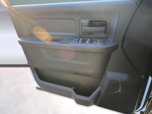 New 2025 RAM 2500 Tradesman image 31