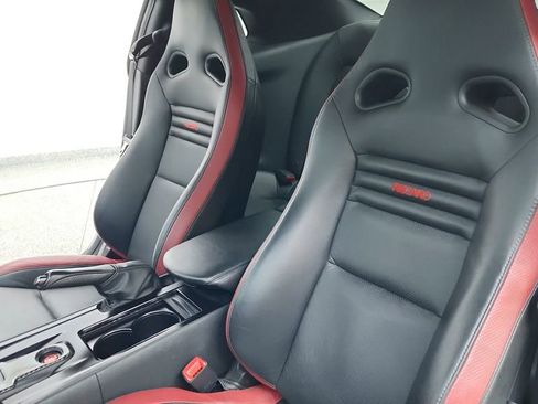 Used 2012 Nissan GT-R Black Edition image 20