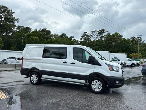 Used 2025 Ford Transit 250 Low Roof w/ Exterior Upgrade Package RWD image 2