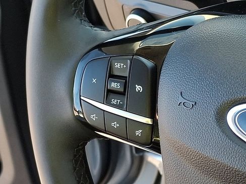 Used 2022 Ford Escape SE w/ Cold Weather Package image 20