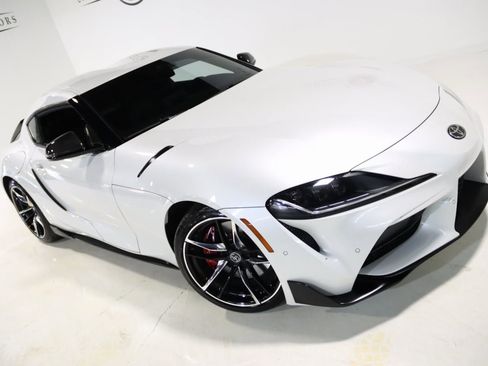 Used 2021 Toyota Supra Premium w/ Driver Assist Package image 7