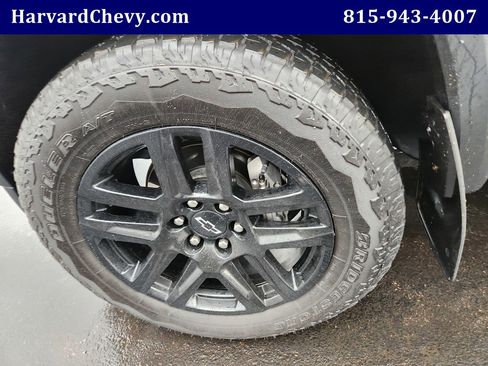 Used 2024 Chevrolet Colorado Trail Boss w/ Advanced Trailering Package image 39