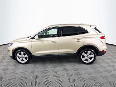 Used 2017 Lincoln MKC Premiere FWD image 4