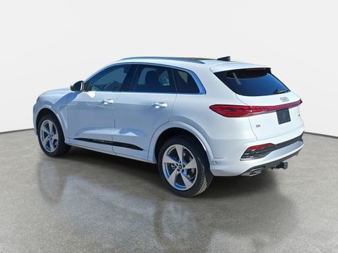 New 2025 Audi Q5 Premium Plus image 7