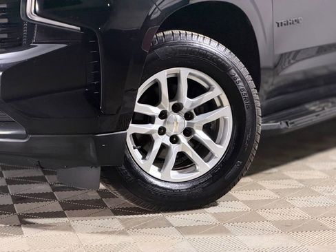 Used 2021 Chevrolet Tahoe LT AWD/4WD image 2