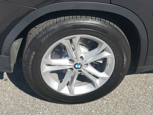 Used 2020 BMW X3 xDrive30i w/ Driving Assistance Package image 11