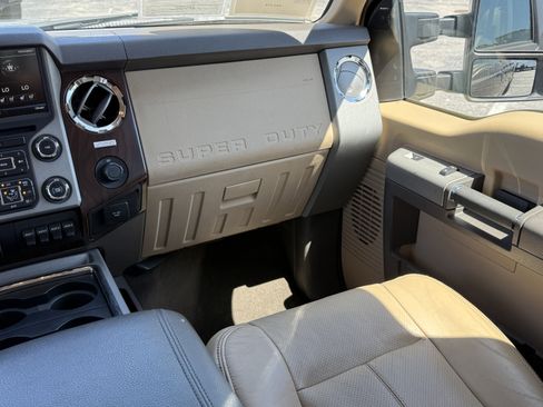 Used 2016 Ford F350 Lariat w/ Chrome Package AWD/4WD image 14