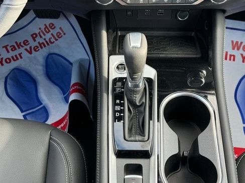 New 2025 Nissan Altima 2.5 SL image 29