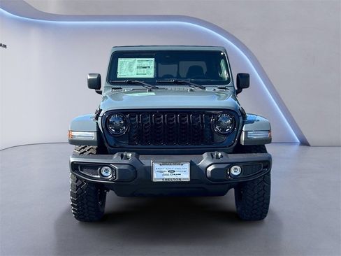 New 2025 Jeep Gladiator Willys image 8