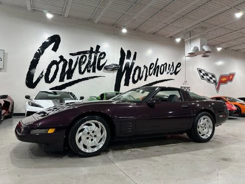 Used 1994 Chevrolet Corvette Coupe image 1