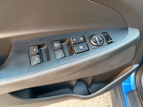 Used 2020 Hyundai Tucson SE FWD image 17