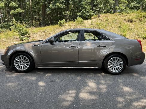 Used 2012 Cadillac CTS Luxury AWD/4WD image 9