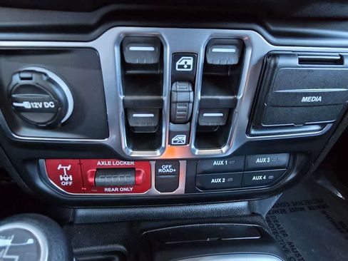 New 2026 Jeep Wrangler Unlimited Sport image 17