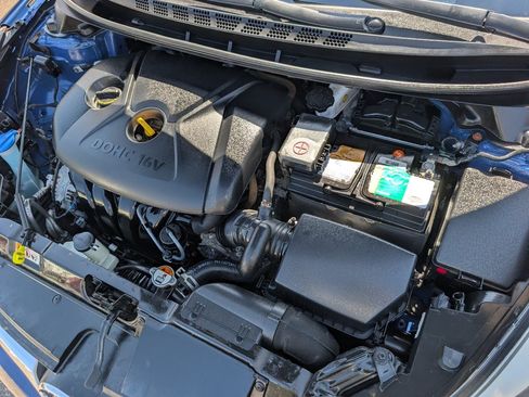 Used 2016 Hyundai Elantra SE FWD image 20