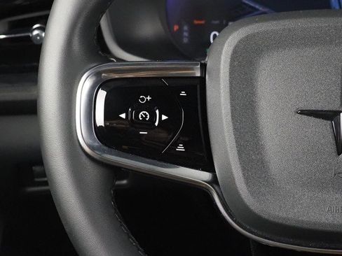 Used 2022 Polestar Polestar 2 w/ Pilot Package w/ Performance Package image 18