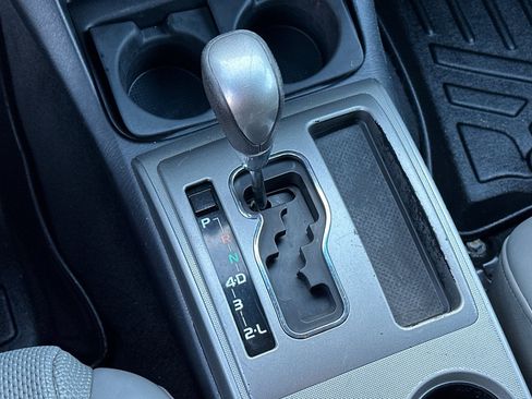 Used 2012 Toyota Tacoma 4x4 Double Cab image 27