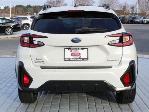 Certified 2024 Subaru Crosstrek 2.5i Limited w/ Crosstrek Mirror Package image 4
