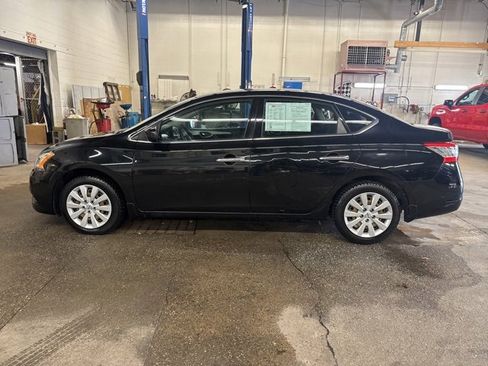 Used 2015 Nissan Sentra S image 3