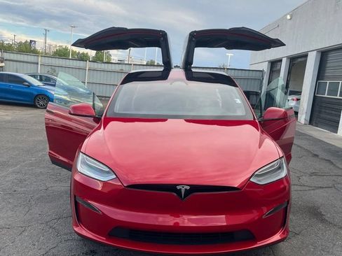 Used 2023 Tesla Model X AWD/4WD image 15
