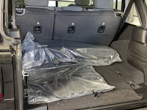 New 2025 Jeep Wrangler Sport S image 31