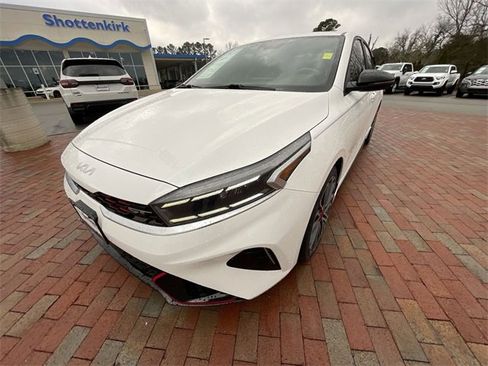 Used 2023 Kia Forte GT w/ GT2 Package image 28