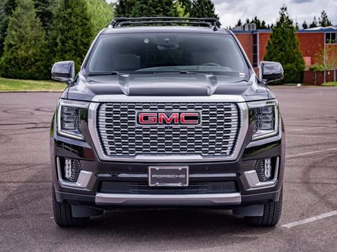 Used 2024 GMC Yukon XL Denali w/ Denali Reserve Package AWD/4WD image 34