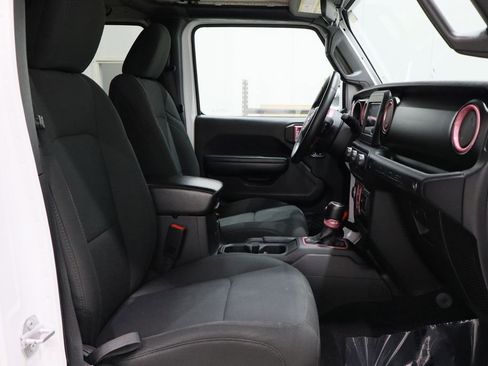 Used 2018 Jeep Wrangler Unlimited Sport S image 18