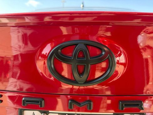 Used 2024 Toyota Camry XSE FWD image 18