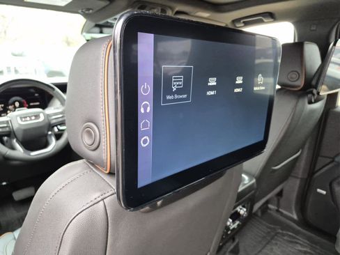 New 2026 GMC Yukon XL AT4 w/ AT4 Premium Plus Package image 13