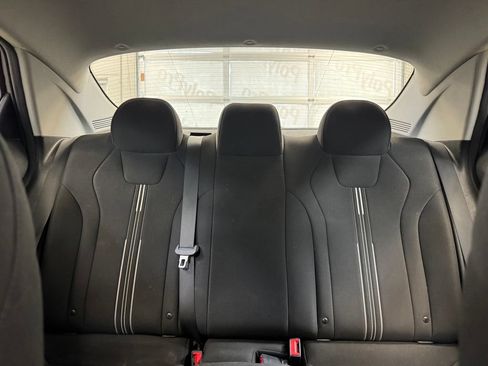 Used 2021 Hyundai Elantra SEL FWD image 13