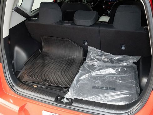 Certified 2022 Kia Soul GT-Line FWD image 35