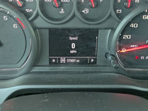 Used 2022 Chevrolet Silverado 1500 Custom image 25