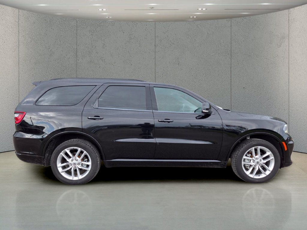 Used 2024 Dodge Durango GT AWD/4WD image 3