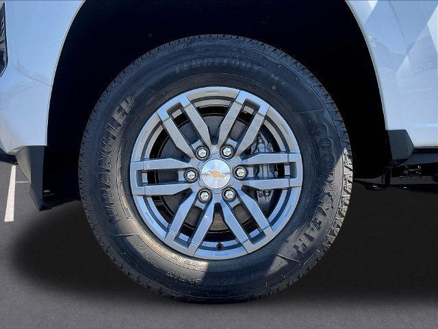 New 2026 Chevrolet Colorado LT w/ LT Convenience Package AWD/4WD image 16