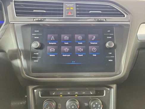 Used 2024 Volkswagen Tiguan S image 20